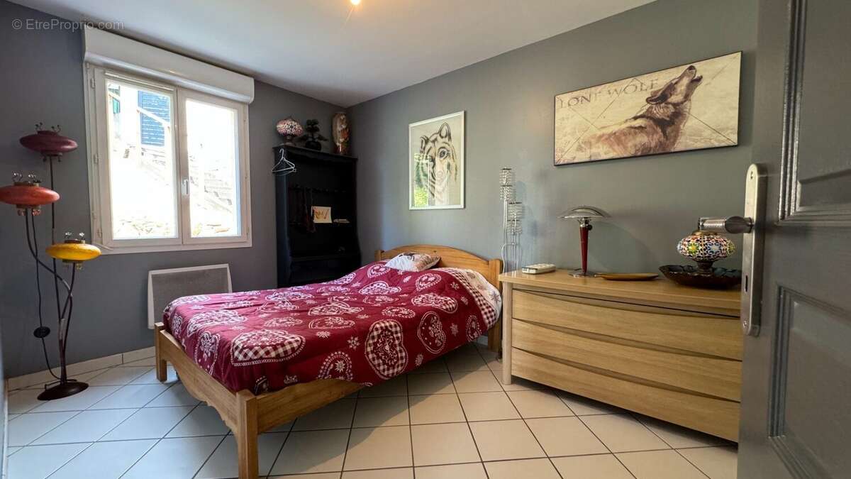 Maison 145 m² à Saint-Hilaire-De-La-Cote  - photo 7