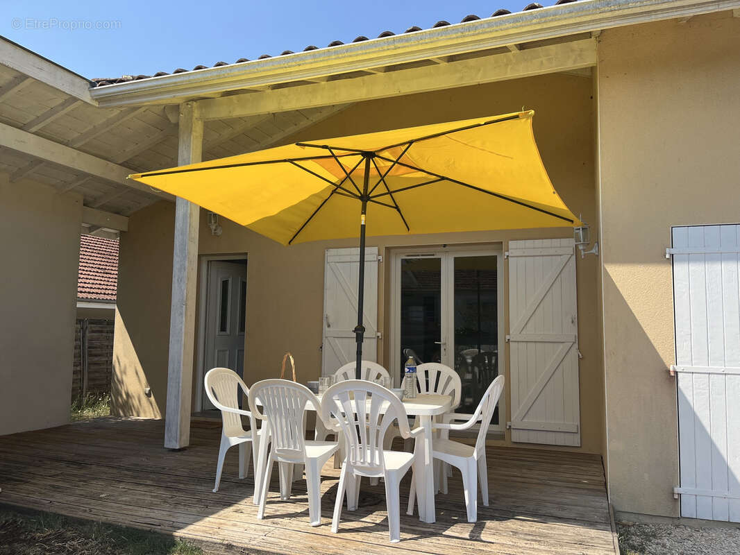 Maison au coeur du village- sans travaux - photo 12