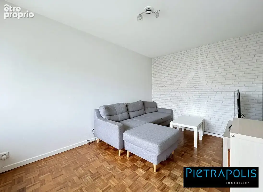 Appartement 4 pièces 76 m² à vendre à Oullins (69600) - photo 5