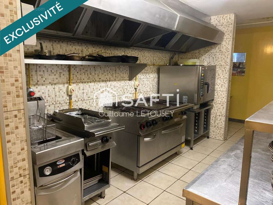 Photo 2 - Commerce à SAINT-LO