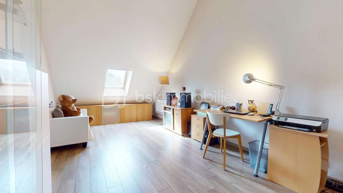 Maison à JANVILLE-SUR-JUINE