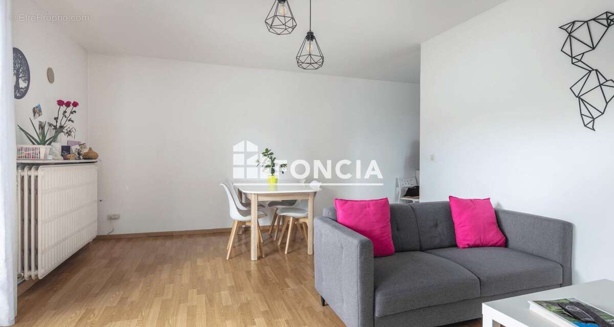 Appartement à EYBENS