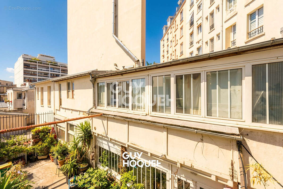 Appartement à PARIS-10E