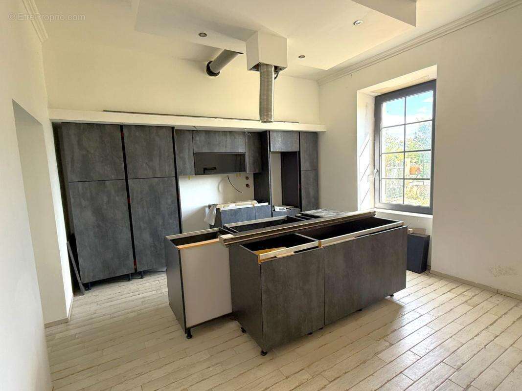 Maison 190 m² à Argens-Minervois  - photo 4