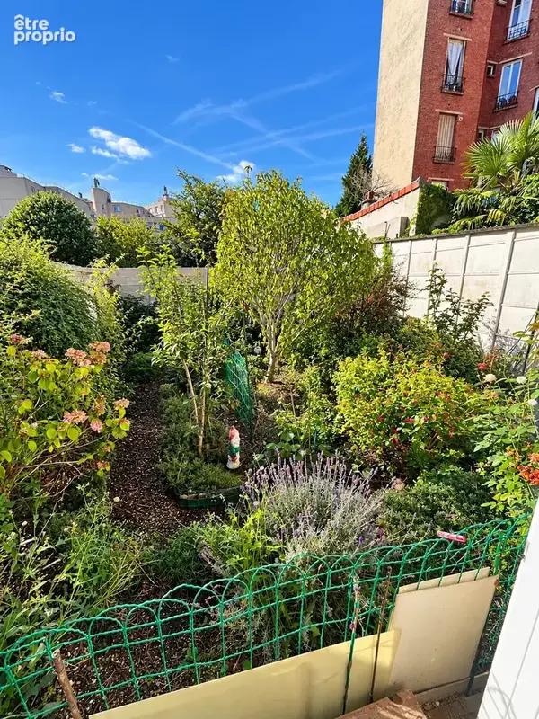 Montreuil – maison familiale avec jardin et garage – fort potentiel - photo 2