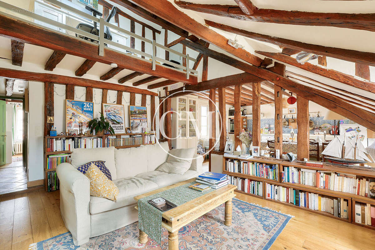 Appartement à VERSAILLES