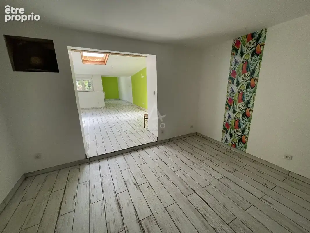 Maison de campagne de plain-pied avec terrain constructible de 2 000 m² - photo 3