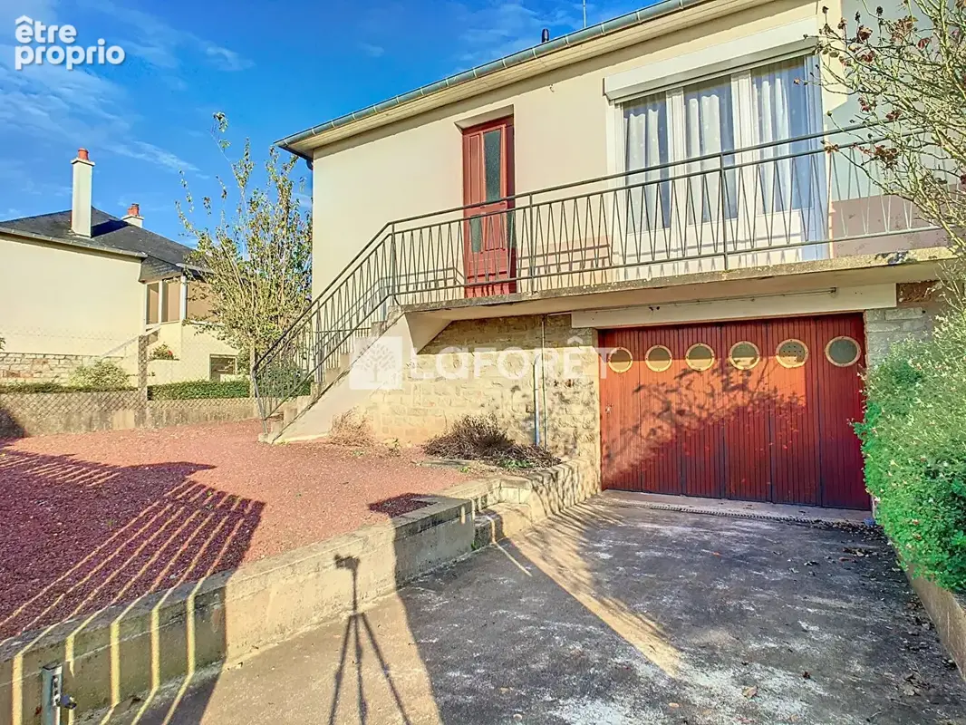 Charmante Maison à Rénover à Chartres de Bretagne ! Parfaite pour une Famille ! - photo 11