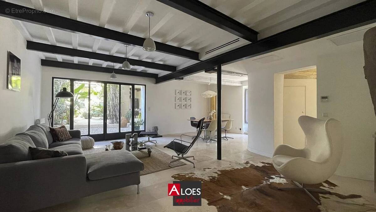 Maison à AIGUES-MORTES