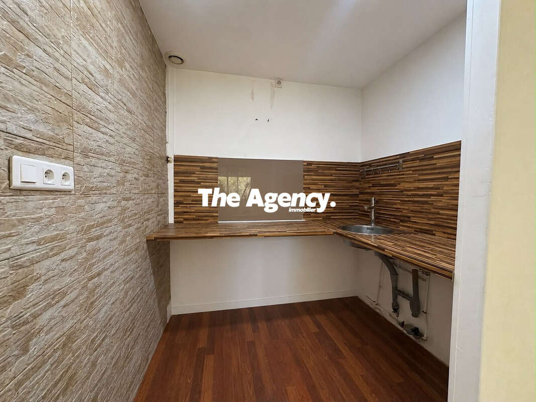 Appartement 39 m² à Marseille-3e  - photo 2