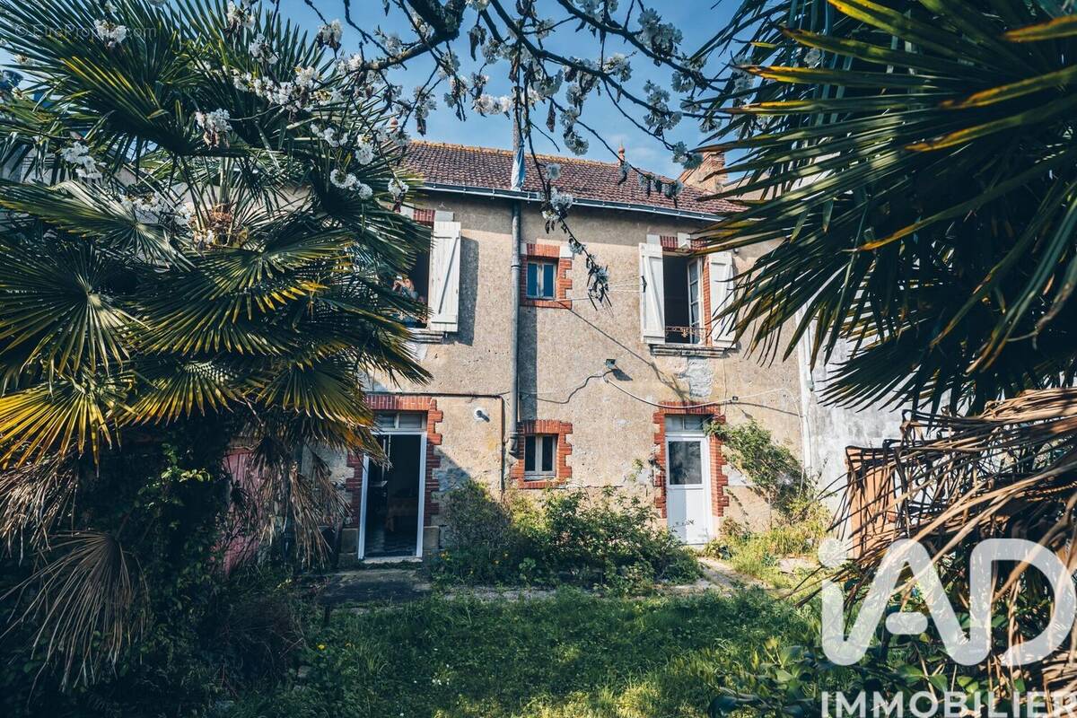 Photo 1 - Maison à SAINT-SEBASTIEN-SUR-LOIRE