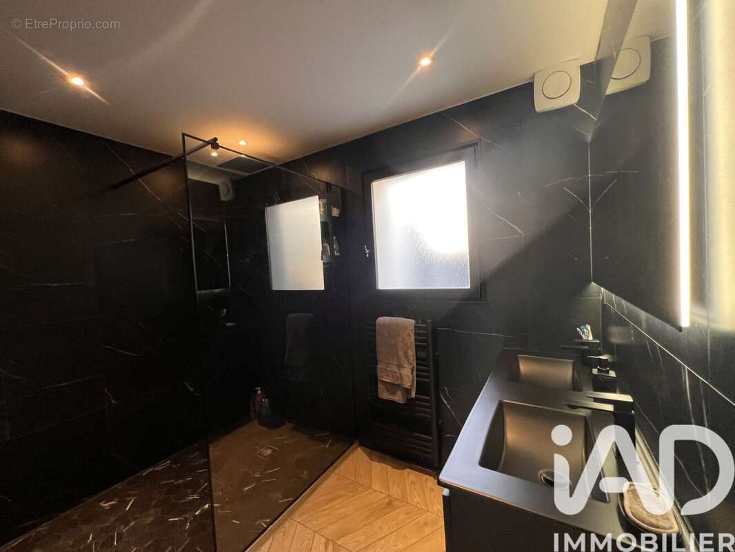 Photo 6 - Maison à SIX-FOURS-LES-PLAGES