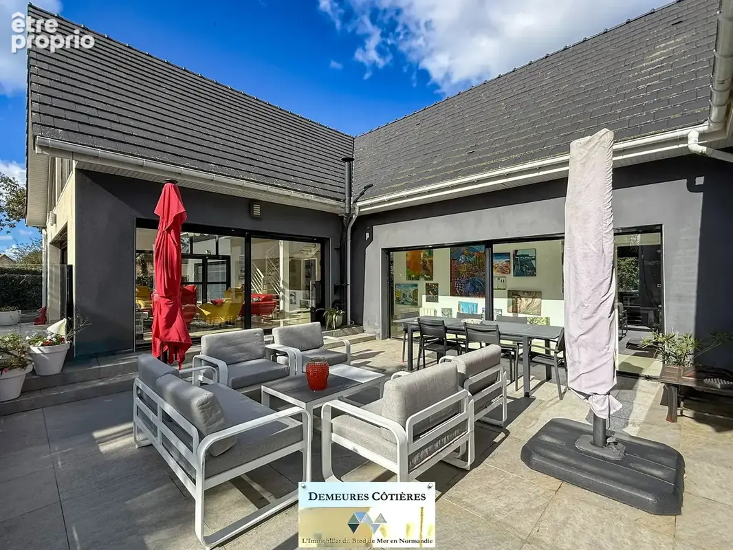 Octeville-sur-Mer   Propriété contemporaine de 253 m2 avec garage, hammam et jacuzzi - photo 11