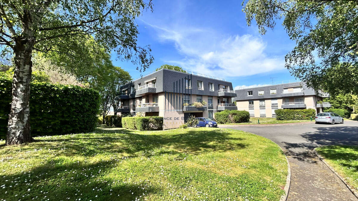 Appartement à RUEIL-MALMAISON