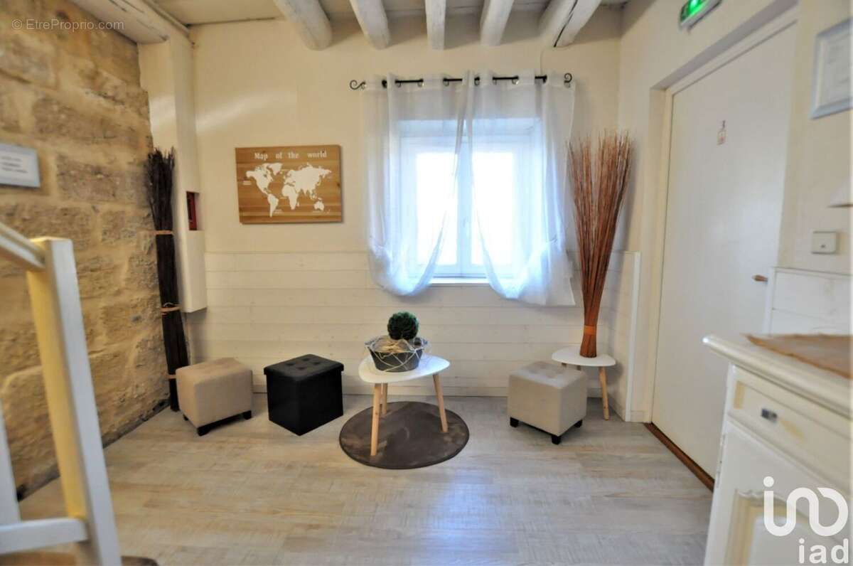 Photo 7 - Commerce à UZES