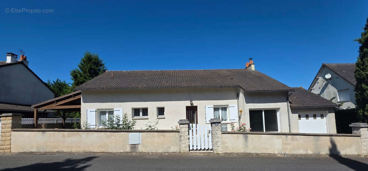 Maison à CHATELLERAULT