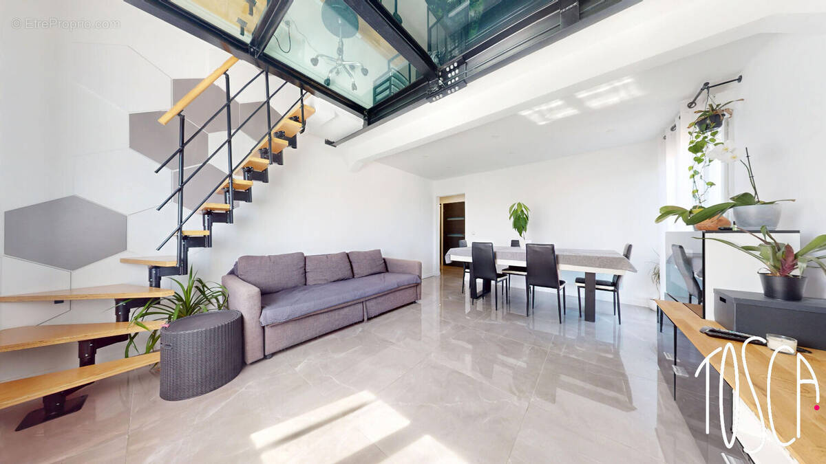 Appartement à THIAIS