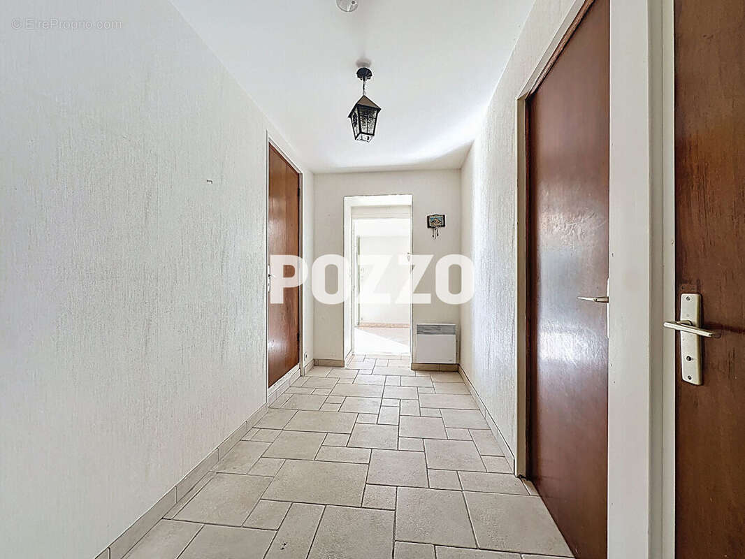 Maison à SAINT-JEAN-LE-THOMAS