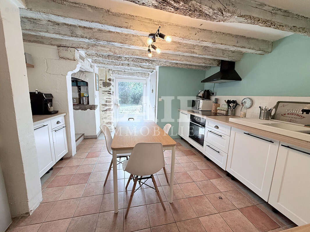 Maison en pierre avec dépendance - Réf : F15363 - photo 4