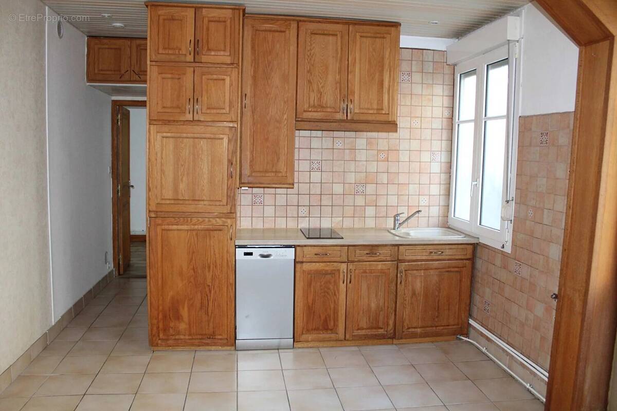 Appartement à PARIS-14E