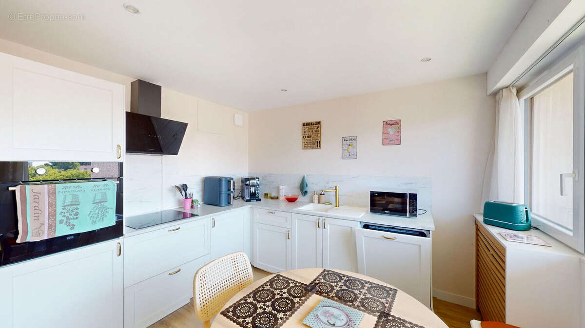 Appartement 65 m² à Besancon  - photo 2