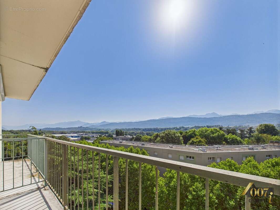 Appartement à MONTMELIAN