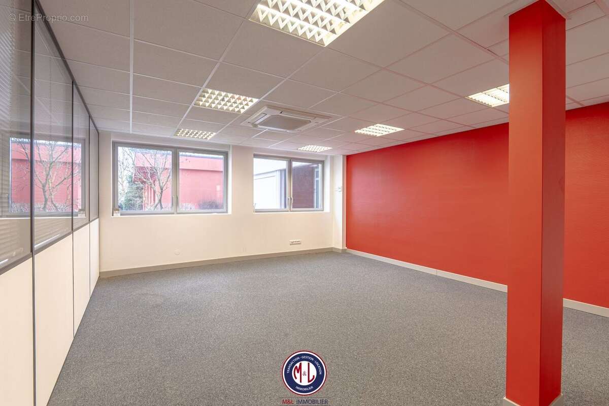 Commerce à SCY-CHAZELLES