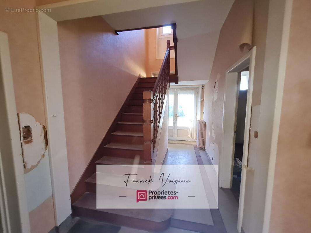 Maison à LES HERBIERS