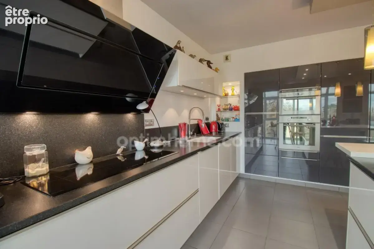 Appartement 6 pièces 220 m² – Terrasse 50 m² panoramique – Quartier des Parcs LA ROCHELLE (17) - photo 17