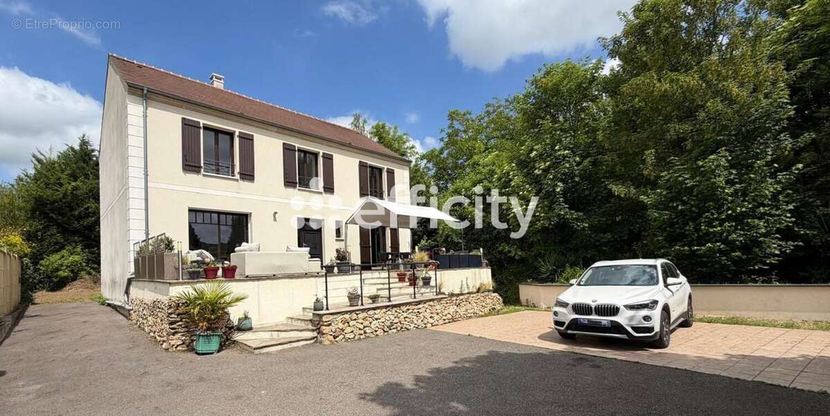 Maison 160 m² à Tessancourt-Sur-Aubette  - photo 16