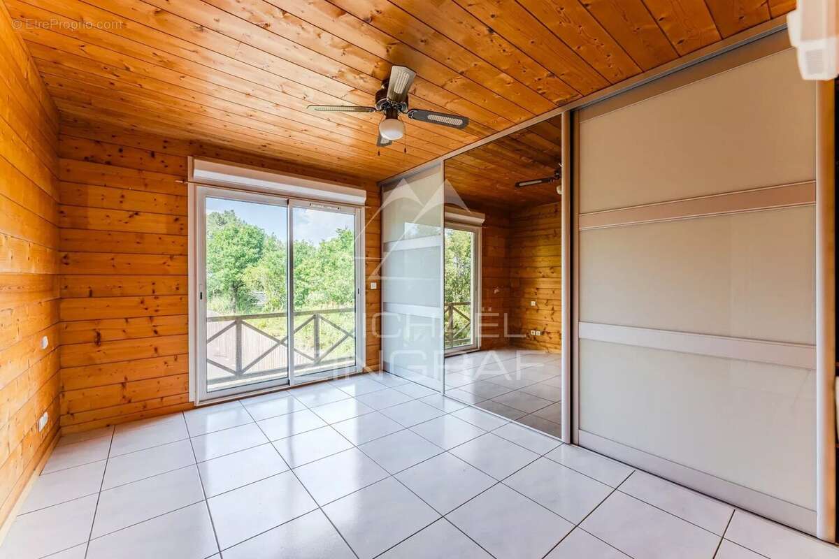 Maison à GUJAN-MESTRAS