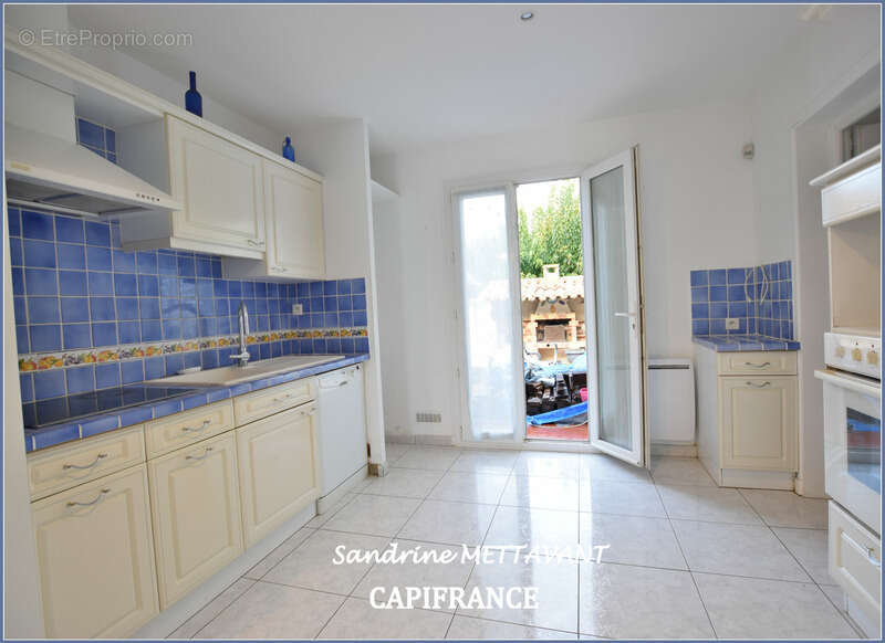 Maison à SAINT-THIBERY