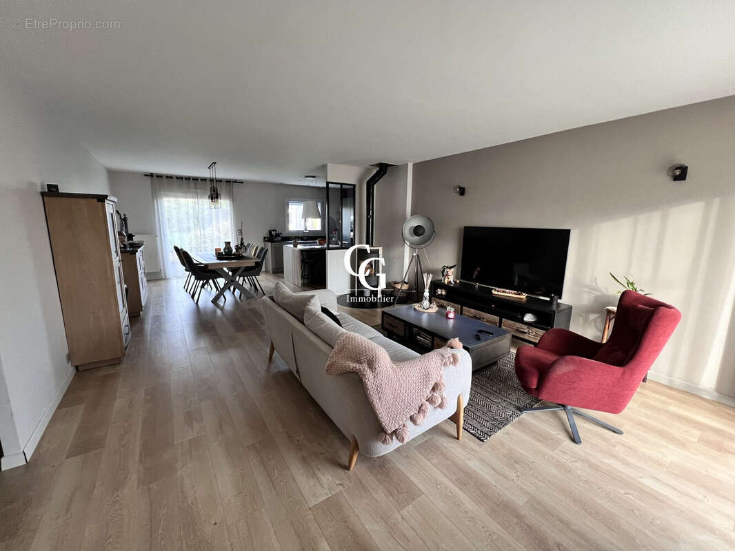 Maison à LA MONTAGNE