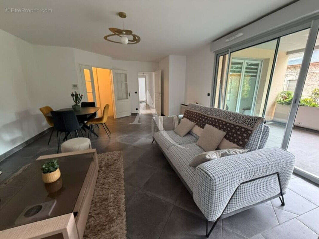 Appartement à BOURG-EN-BRESSE