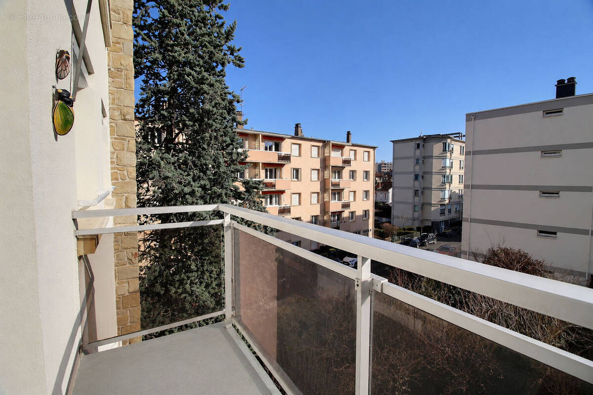 Appartement à CHAMALIERES