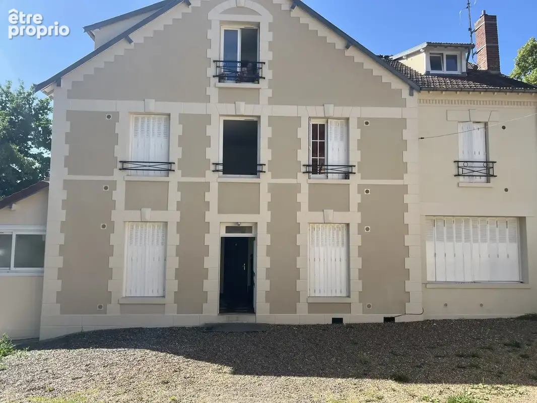 Photo Appartement à Champagne-Sur-Oise au prix de 1 036 000€