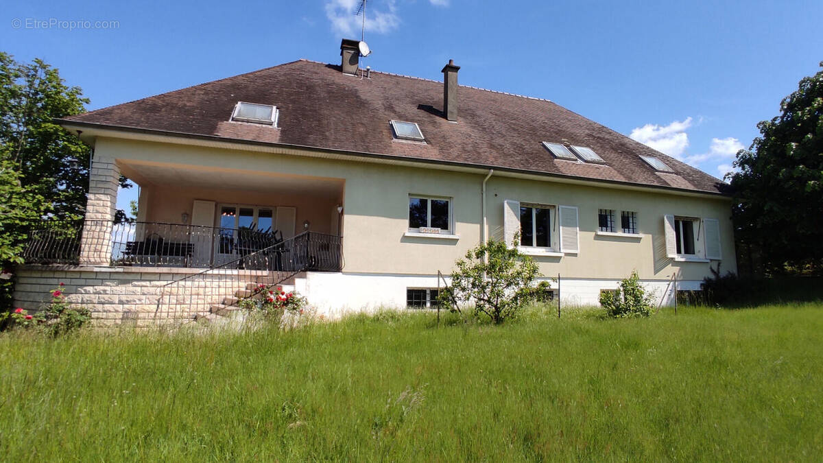 Maison à CHATELLERAULT