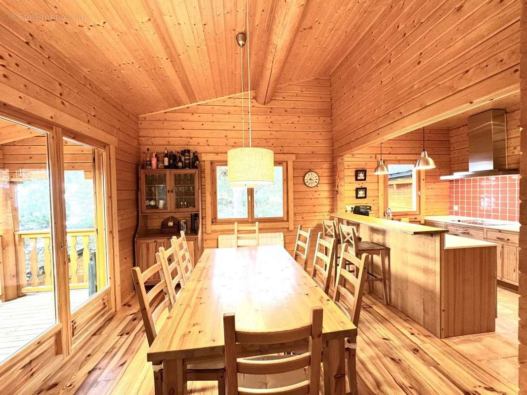 Maison à PUYVALADOR