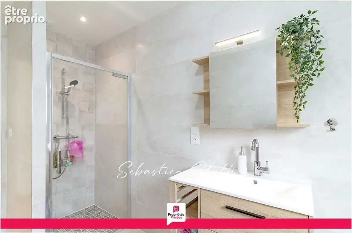 maison de plain-pied avec 3 chambres dont 1 parentale-garage-parcelle de 590 m² - photo 13