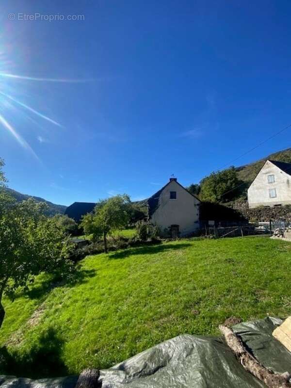 Maison de campagne  à vendre 3 pièces proche de Salers (15) - photo 5