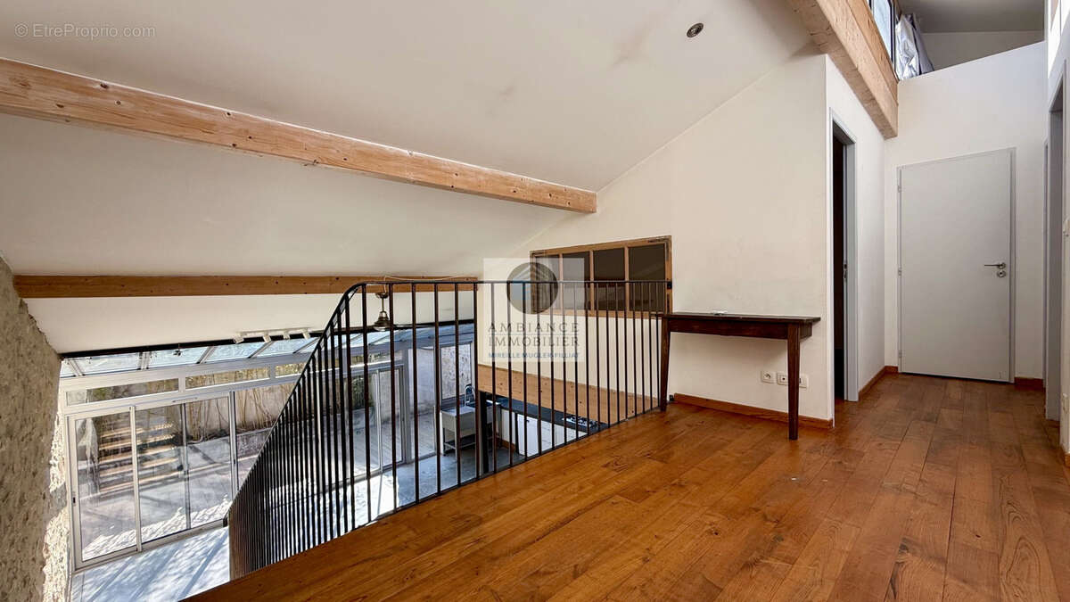 Maison à LIVRON-SUR-DROME