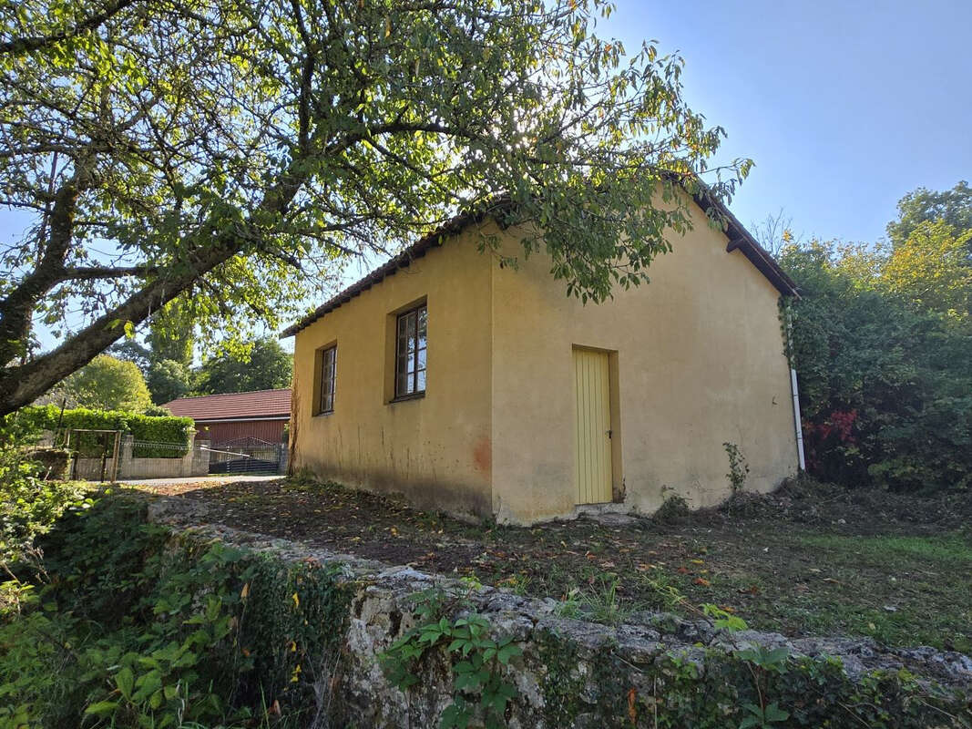 Maison à ISSAC