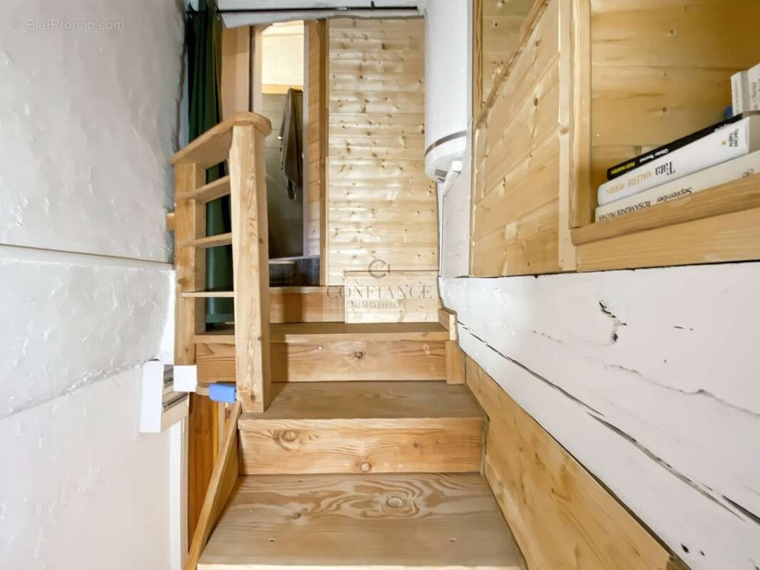 Appartement à SAINT-ETIENNE-DE-TINEE