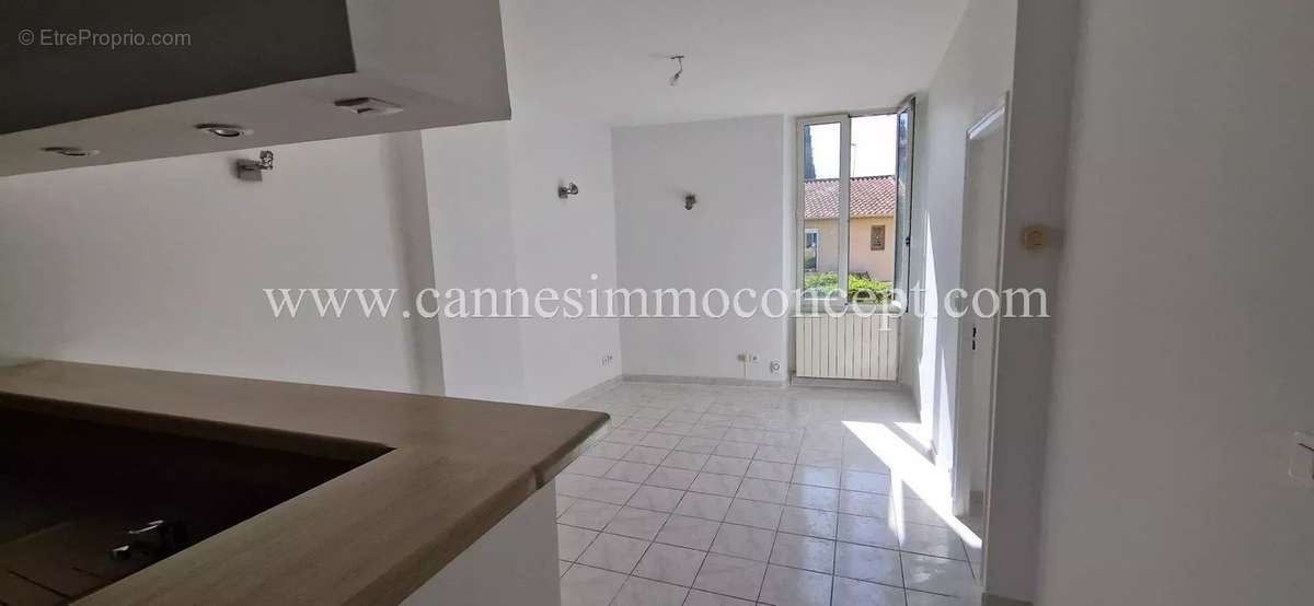 Appartement à AUBAGNE