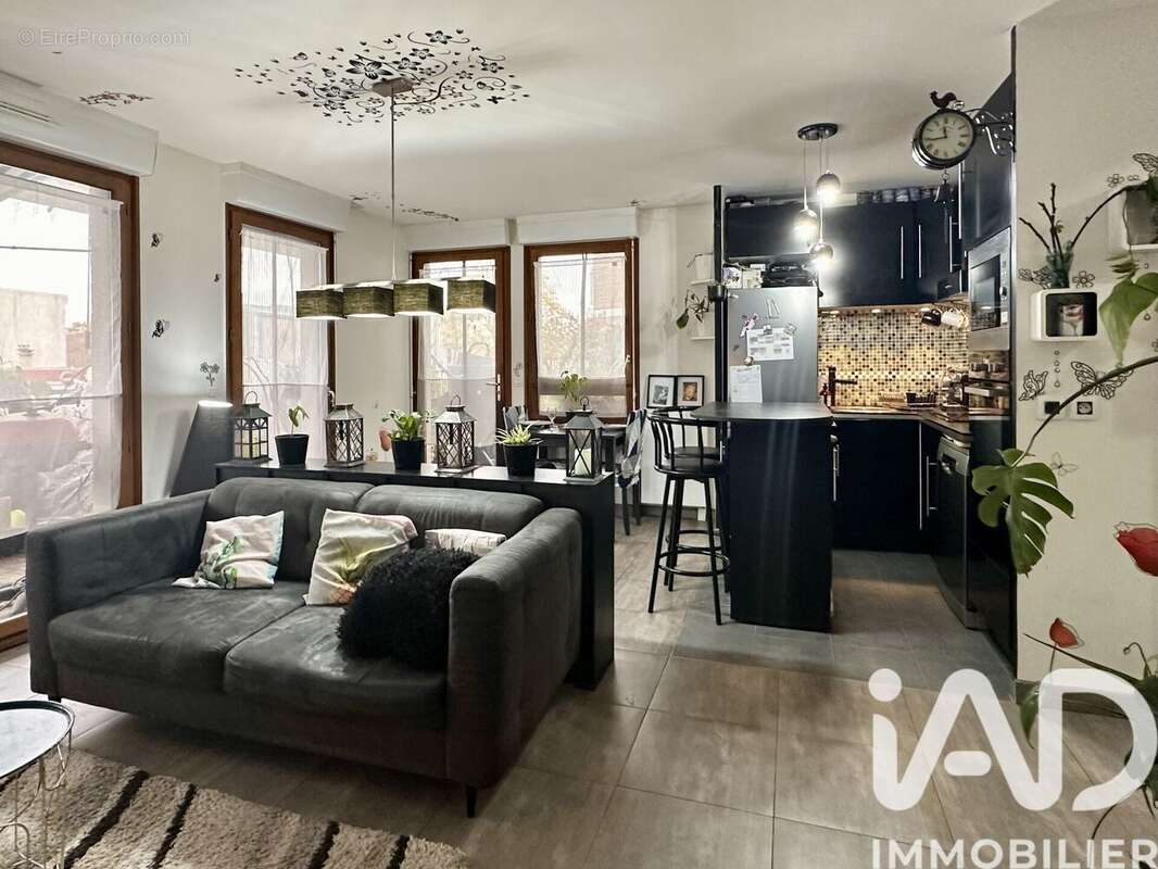 Photo 5 - Appartement à CERGY