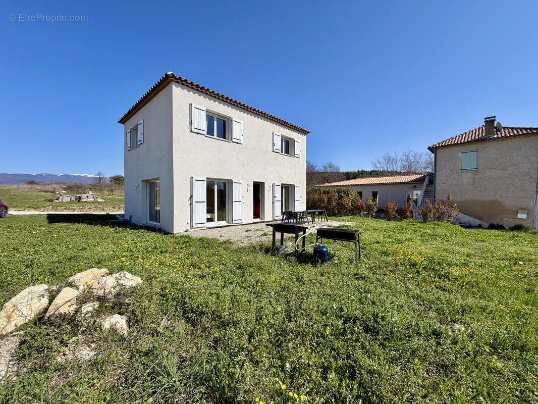 Maison à FORCALQUIER