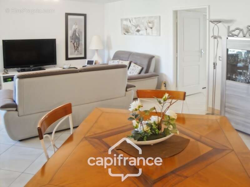 Appartement à HYERES