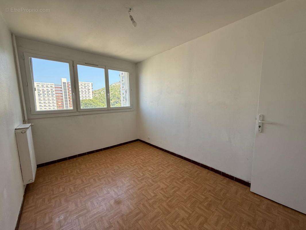 Appartement à MARSEILLE-10E