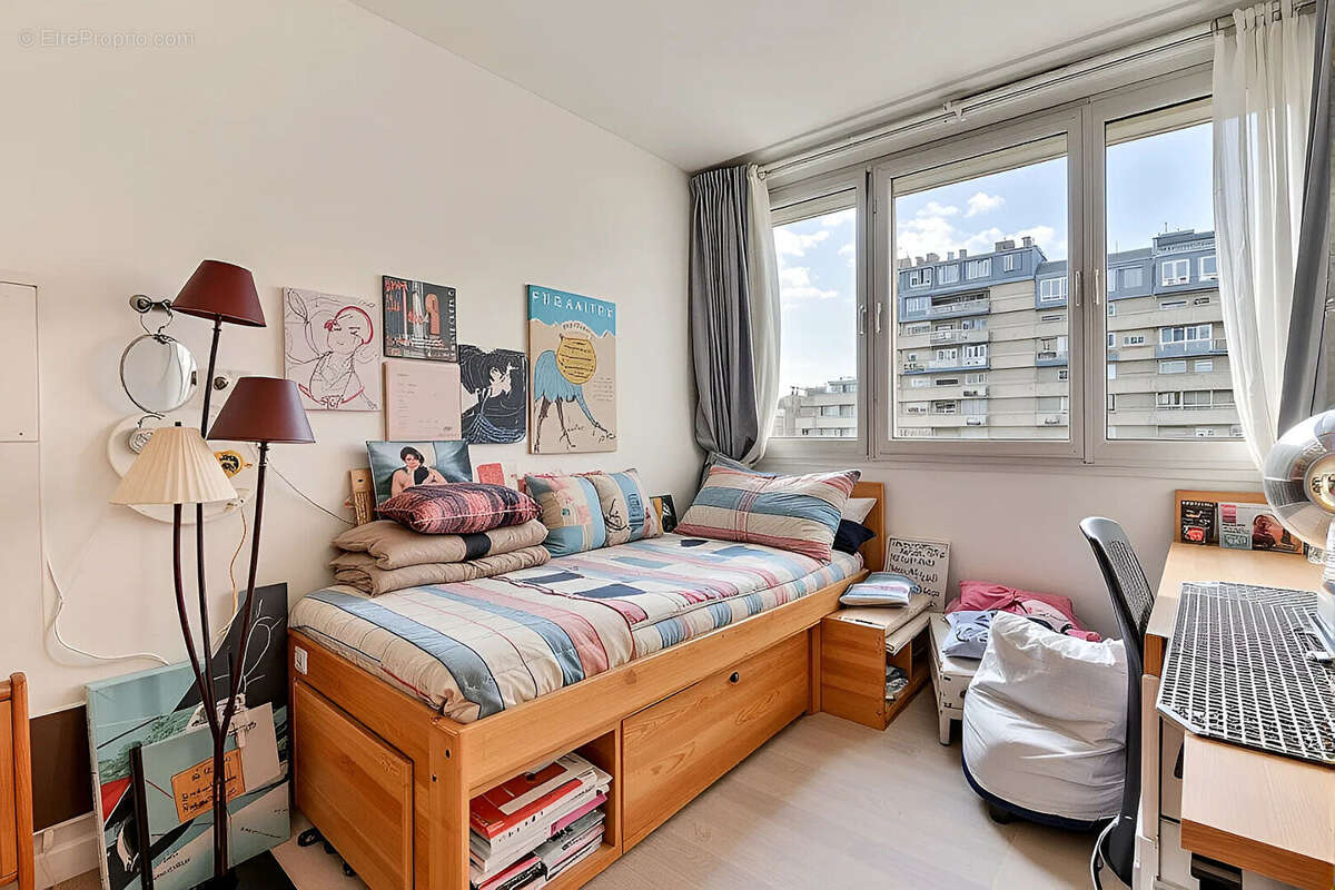 Appartement à COLOMBES