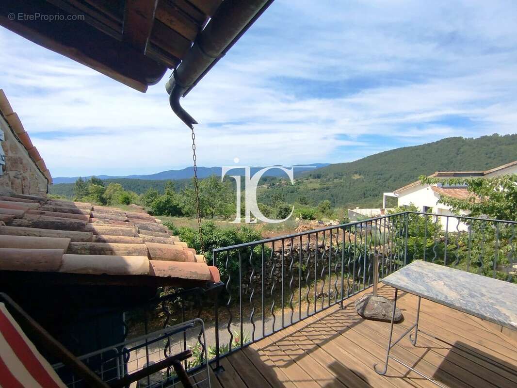 Exclusivité  authentique maison de hameau en pierre avec deux jardins attenants * car port * 10 minuters des commodites * - photo 20